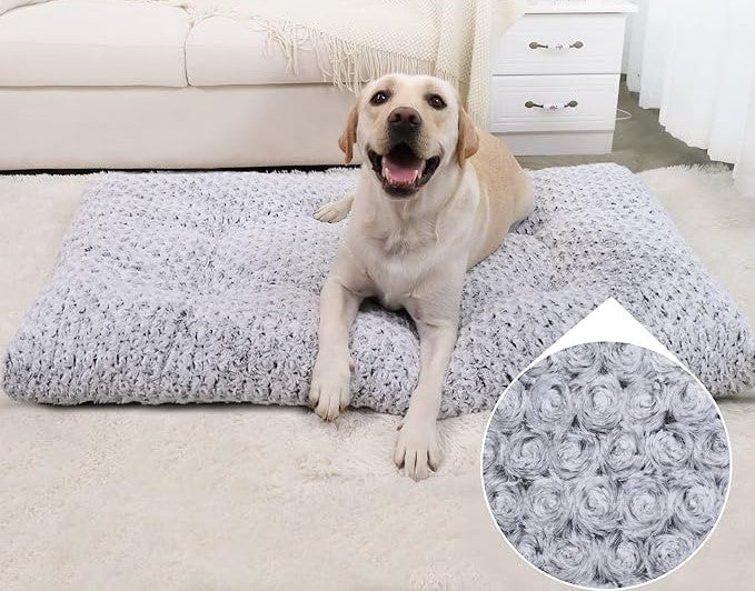 Plush Winter Pet Bed – Soft, Bite-Resistant Dog & Cat Cushion with Non-Slip Base
